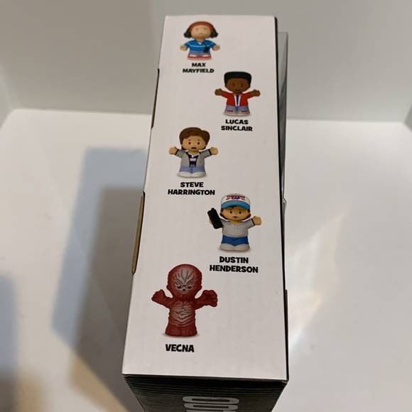 Little People Collector Stranger Things Castle Byers Special Edition Set - Picture 8 of 15